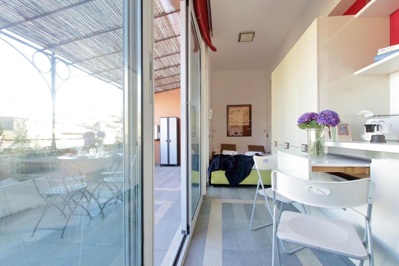 Repubblica Apartment Рим Екстериор снимка